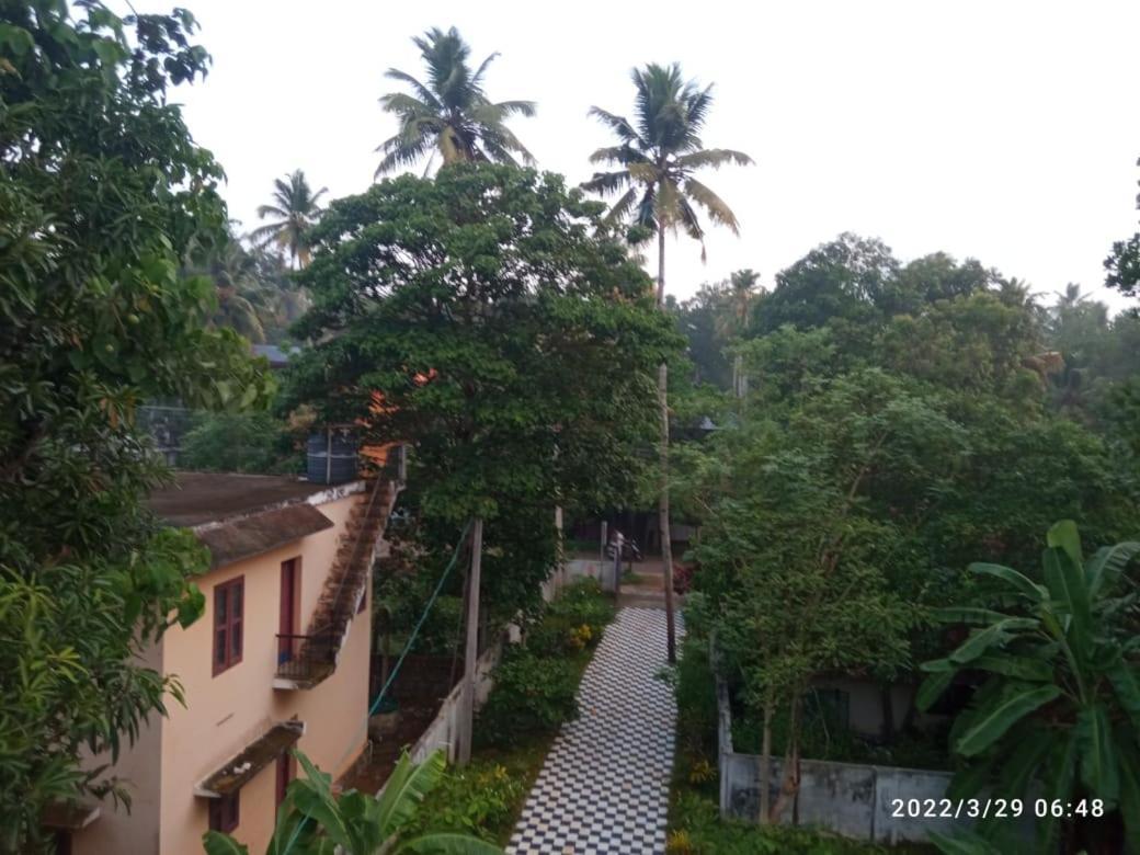 Apartamento Devi Kripa Residency Varkala Exterior foto