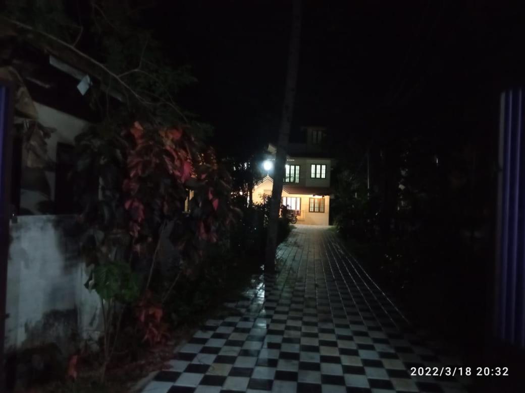 Apartamento Devi Kripa Residency Varkala Exterior foto