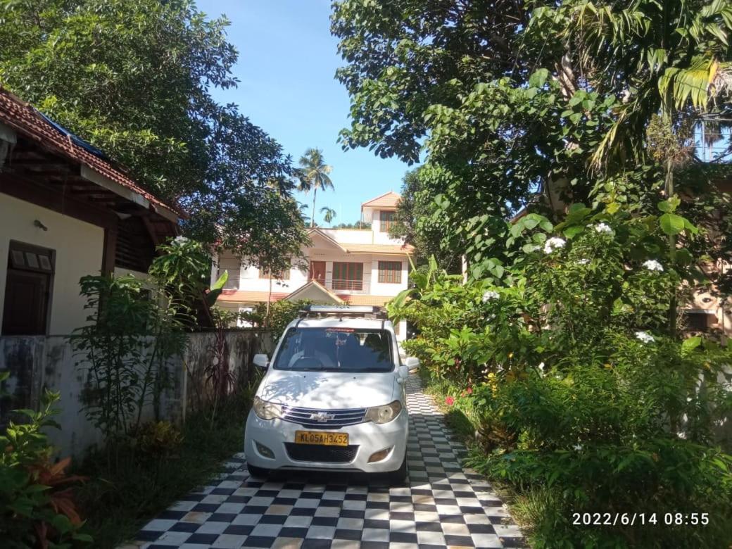 Apartamento Devi Kripa Residency Varkala Exterior foto